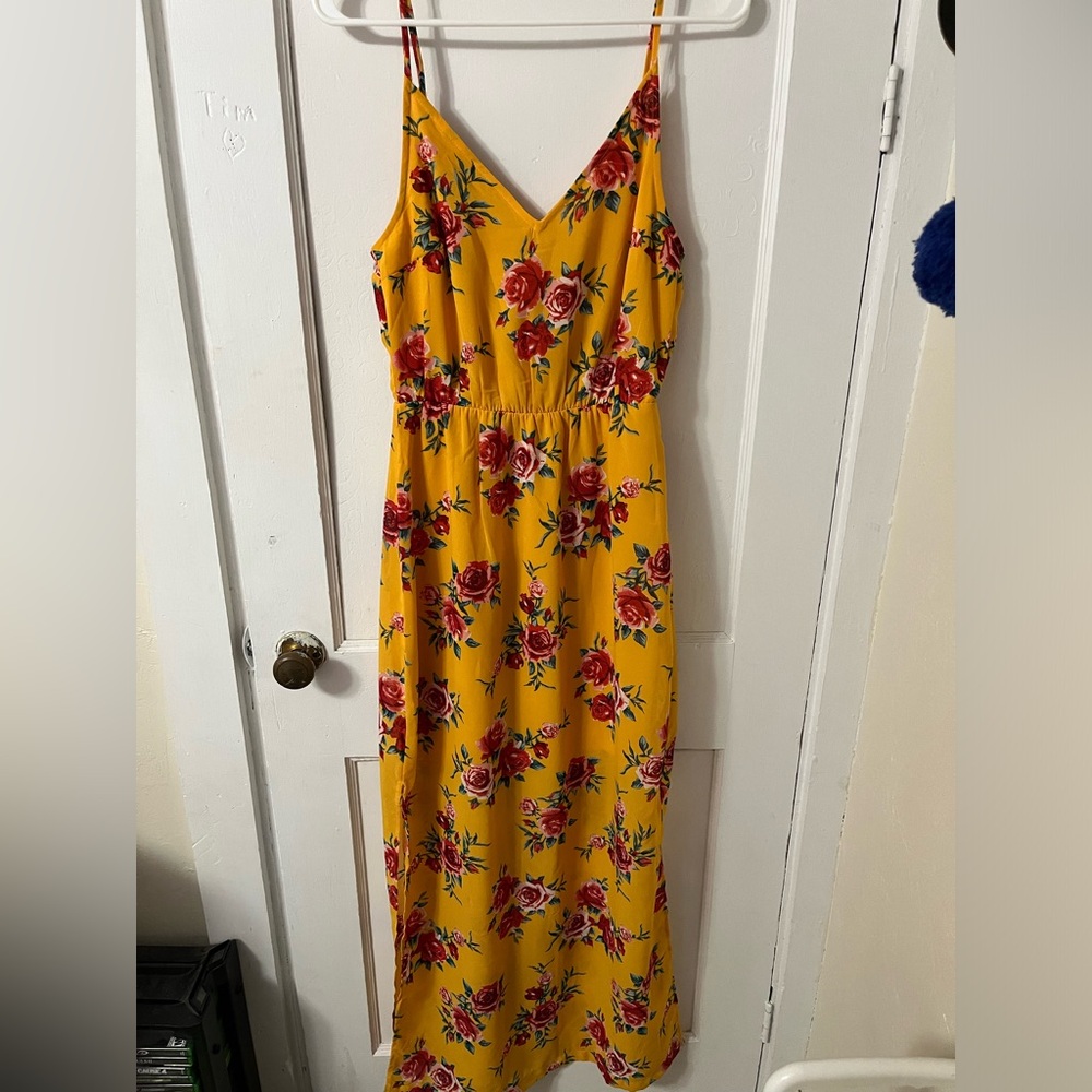 H&M brand, Yellow floral maxi dress, size 4